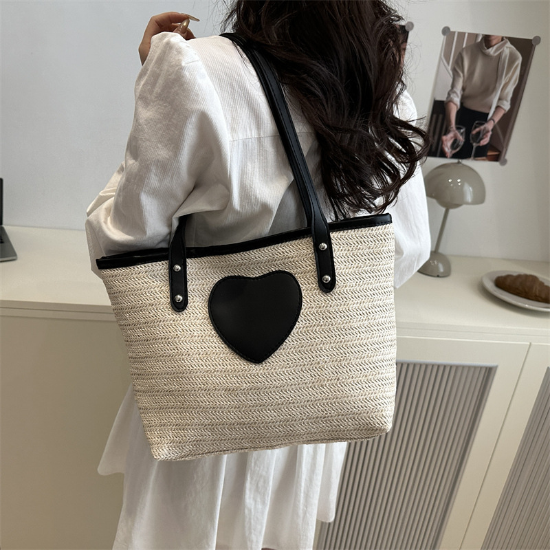 Korean straw woven bag, casual and fresh, single-shoulder heart-shaped spring new fresh bucket bag, hand-held women's bag Specification drawing