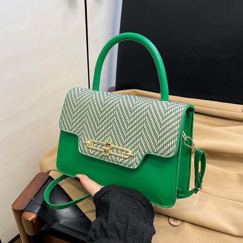 Retro casual hand-held small bag for women, 2025 new Korean style fashionable small square bag, high-end texture, niche crossbody bag full figure