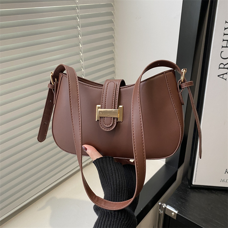 Casual, versatile, retro underarm bag, fashionable bag for women, 2024 new autumn, high-end commuting single-shoulder crossbody bag full figure