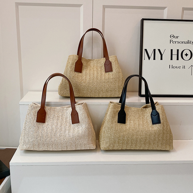 Korean ins grass woven handbag summer new casual vacation women's vegetable basket single-shoulder bag contrasting color crossbody bag full figure