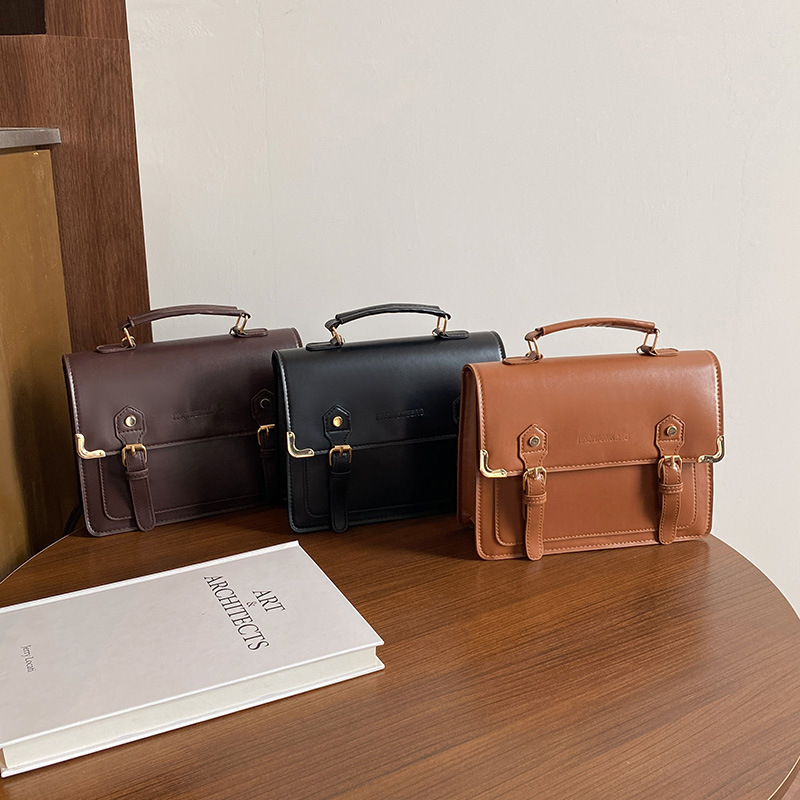 Fashionable college bag, high-quality bag, versatile backpack for women's official documents, large-capacity commuting crossbody bag, cross-border trend Application Scenario