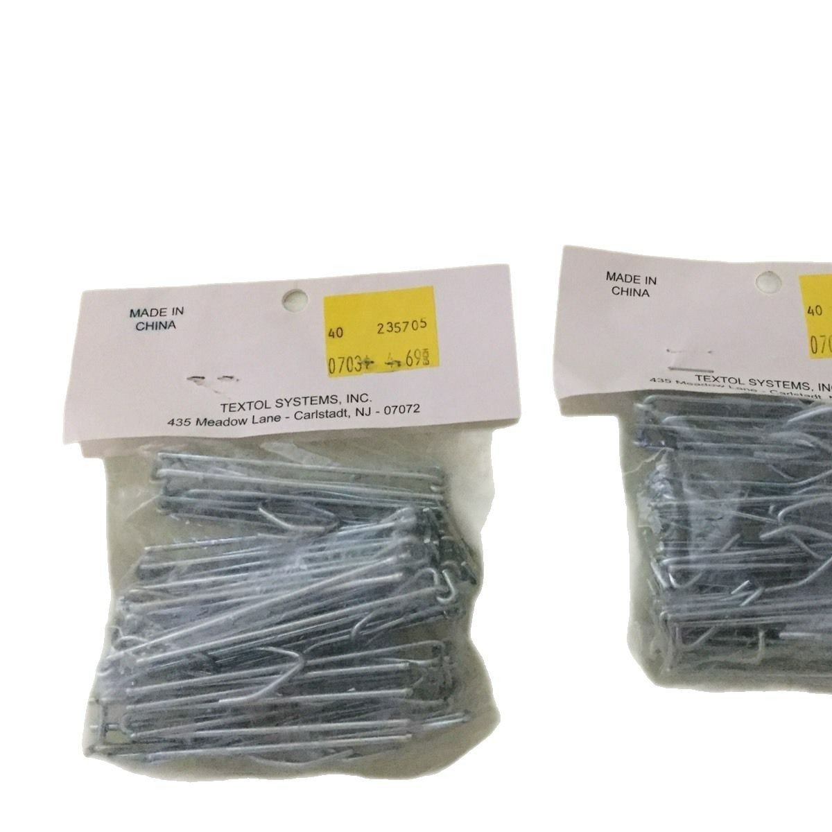 Factory direct supply of fabric forks, hardware curtain accessories, curtain hooks, four-fork hooks, fabric belts, four-claw hooks, and wall hooks Item Picture