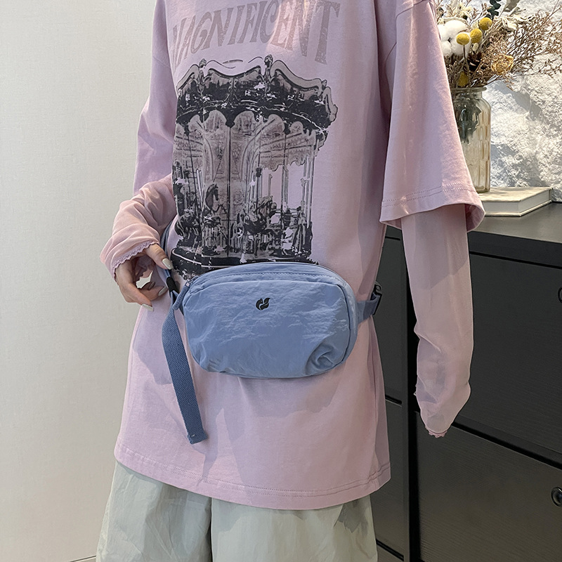 Colorful Fox's new 2025 Women's crossbody backpack, sports yoga bag, multi-functional mother-and-child bag Application Scenario