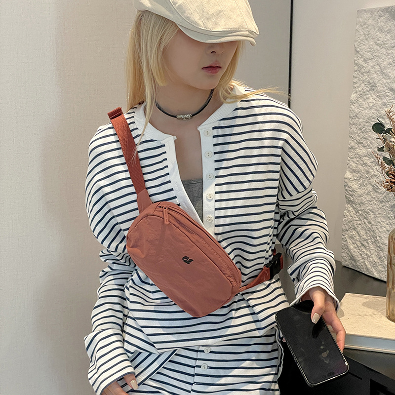 Colorful Fox's new 2025 Women's crossbody backpack, sports yoga bag, multi-functional mother-and-child bag Specification drawing