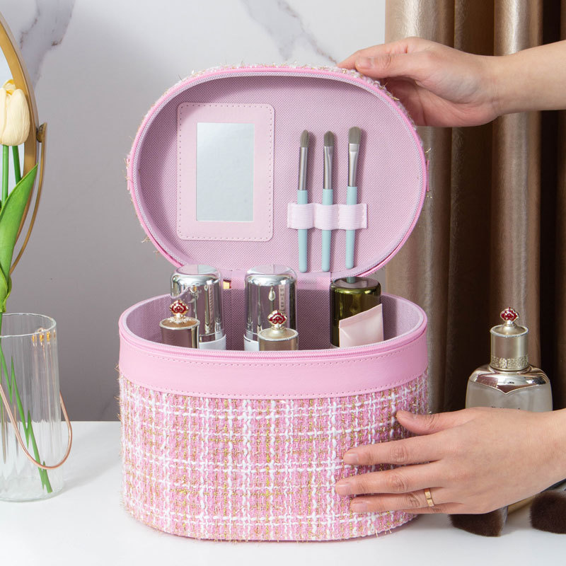Light luxury small chanel-style bucket bag, large capacity makeup box, storage box, souvenir, wedding portable, home with mirror full figure