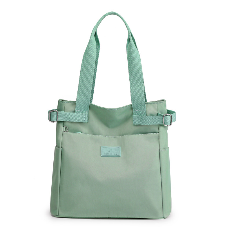 Customized nylon fabric bags, water-resistant women's bags, fashionable and casual student crossbody single-shoulder bags, custom-made LOGO single-shoulder bags Item Picture