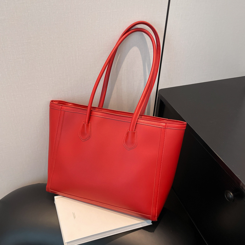 High-end large bag, 2024 new trendy solid color single-shoulder bag, women's large-capacity tote bag, work commuting bag full figure