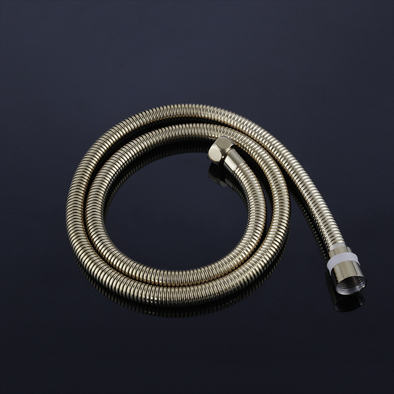 Factory direct sales of encrypted titanium gold shower heads, EPDM inner tubes, shower head hoses, wholesale titanium gold shower heads full figure