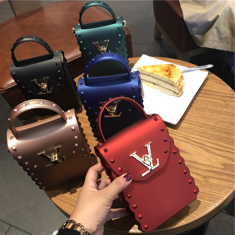 New products in 2025: jelly bag, pvc mobile phone bag, chain mini square bag, small bag, coin purse, single-shoulder crossbody bag full figure
