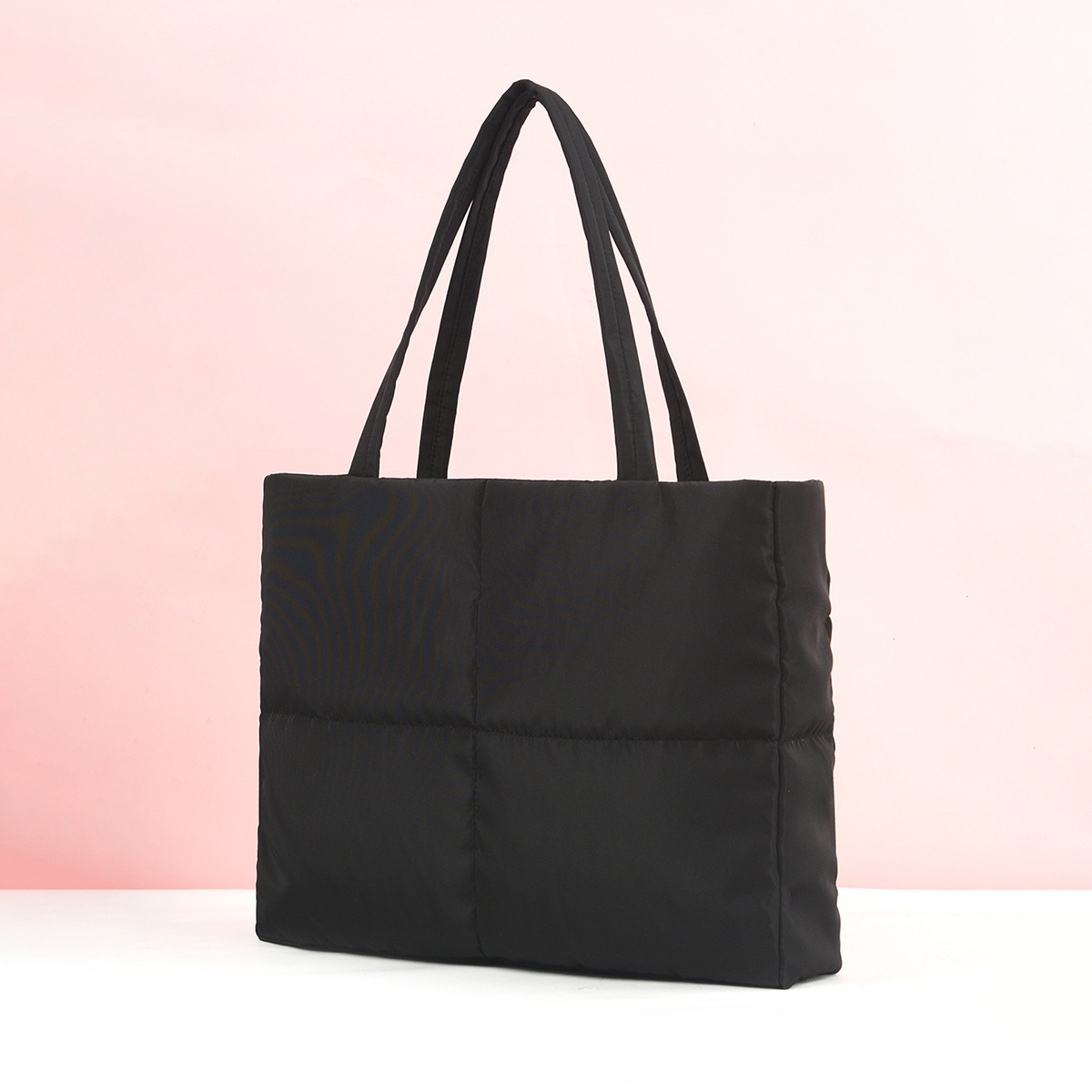 Cross-border autumn and winter fashion tote bag, high-end large-capacity down bag, simple and comfortable single-shoulder bag for women's commuting Specification drawing
