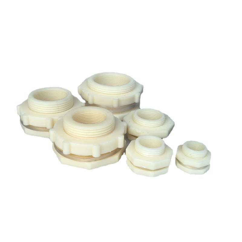 Factory direct sales of water tower, fish tank accessories, water pool, bucket, inner and outer thread plastic water tank joints, water tank accessories Item Picture