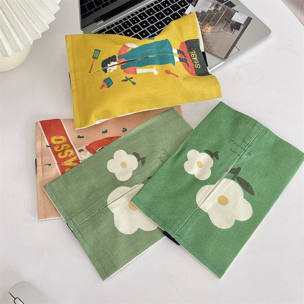 bj412313 Cartoon portable car Tissue box, creative hanging tissue bag, car seat back decorative tissue box Application Scenario