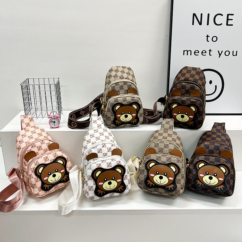 Cartoon bear bag for women 2024 New style light luxury chest bag, stylish phone bag, Korean style trendy single-shoulder crossbody bag for women