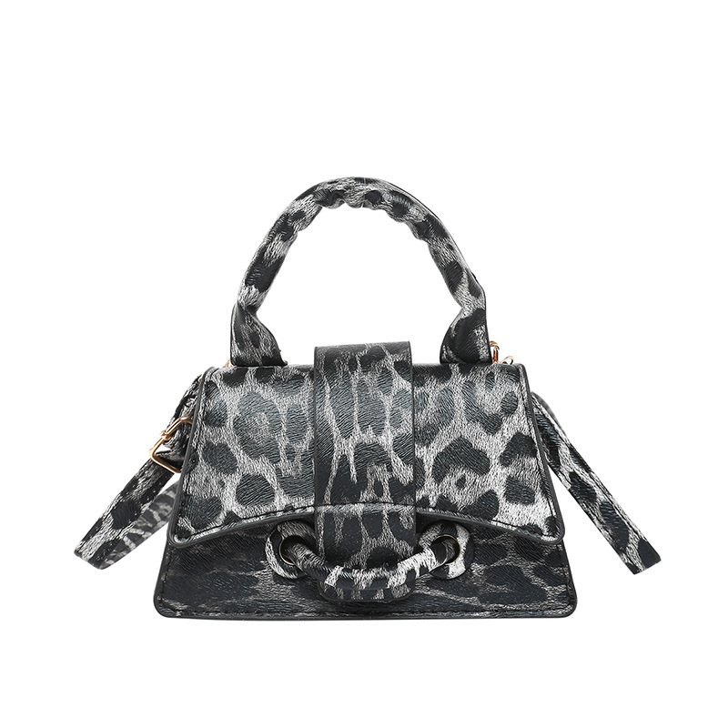 A high-end leopard print women's 2025 new style, trendy, versatile and fashionable single-shoulder crossbody bag for ladies Item Picture