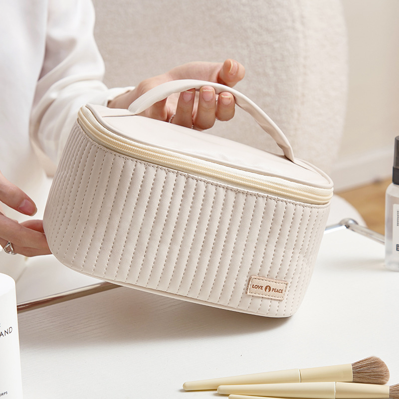 Runhui Open-lid cake makeup Bag PU hand-held toiletry Bag Cosmetics Storage Bag Makeup Bag Large capacity high-end feel Application Scenario