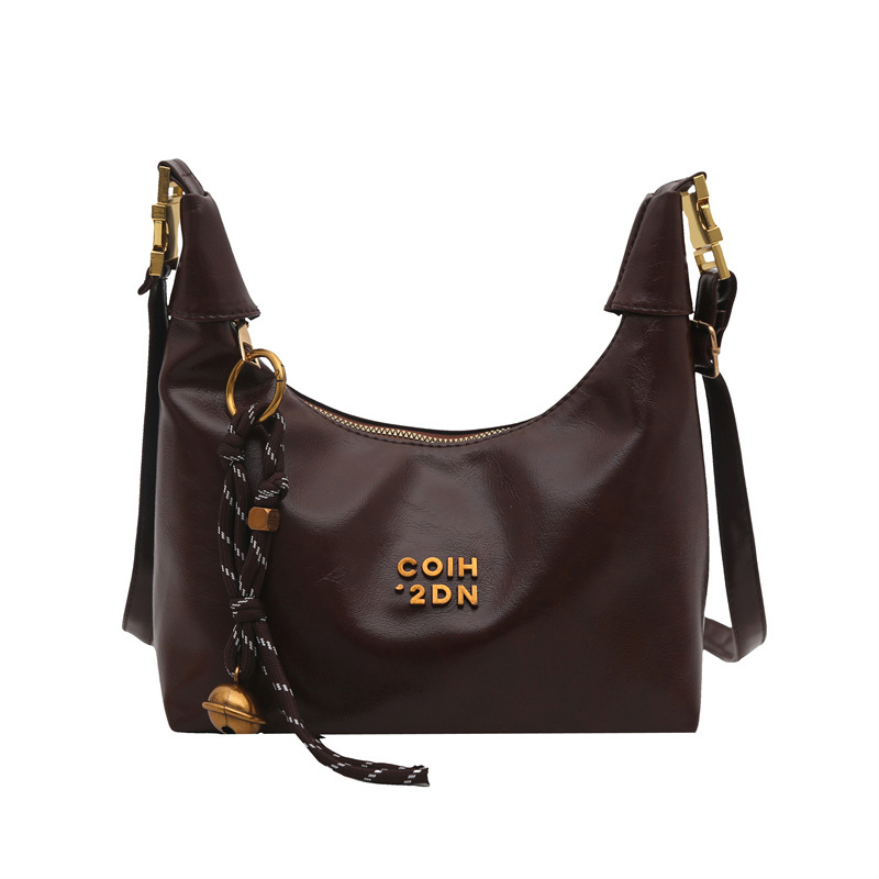 The 2025 new retro, unique and stylish crescent-shaped underarm bag features a niche design and is a trendy single-shoulder crossbody bag for commuting Item Picture