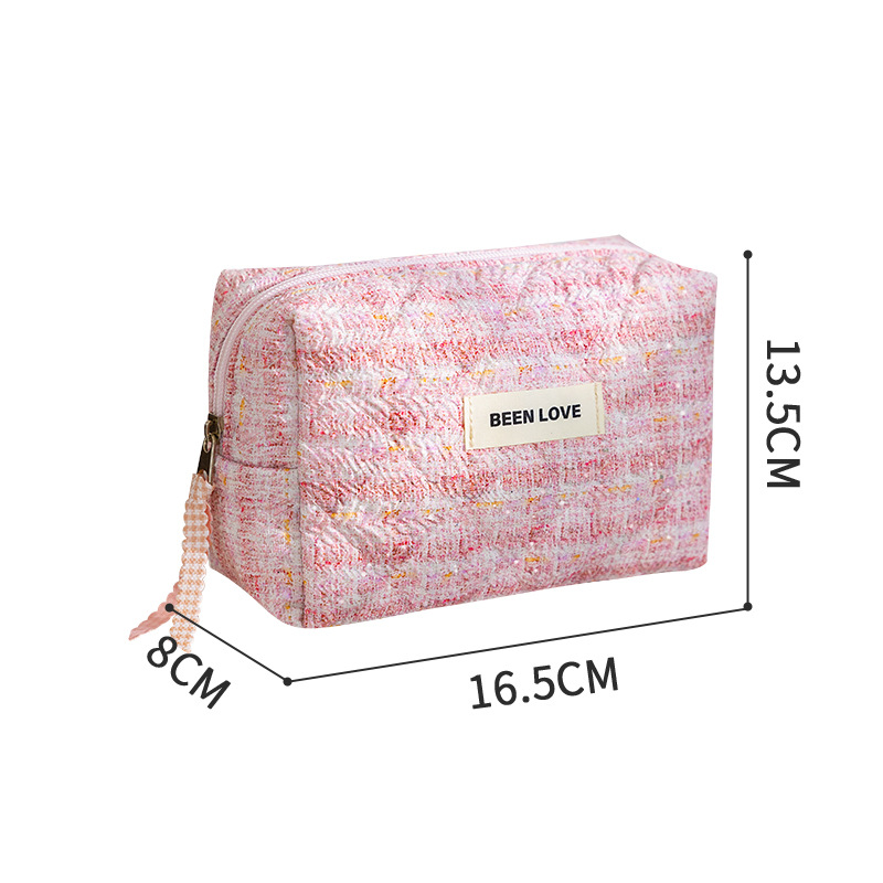 Runhui Bags' new Embroidered Dream Octagonal makeup bag, travel cosmetics storage bag, makeup bag with large capacity and a high-end feel Item Picture