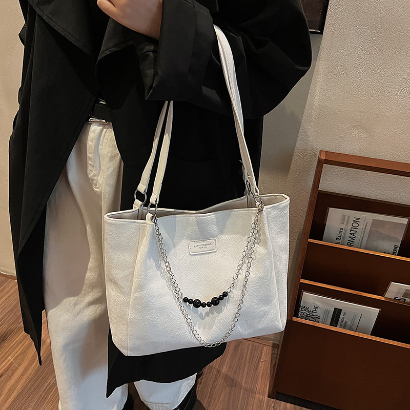 Retro matte large-capacity bag for women, 2024 new winter versatile crossbody bag, single-shoulder commuter tote bag Specification drawing