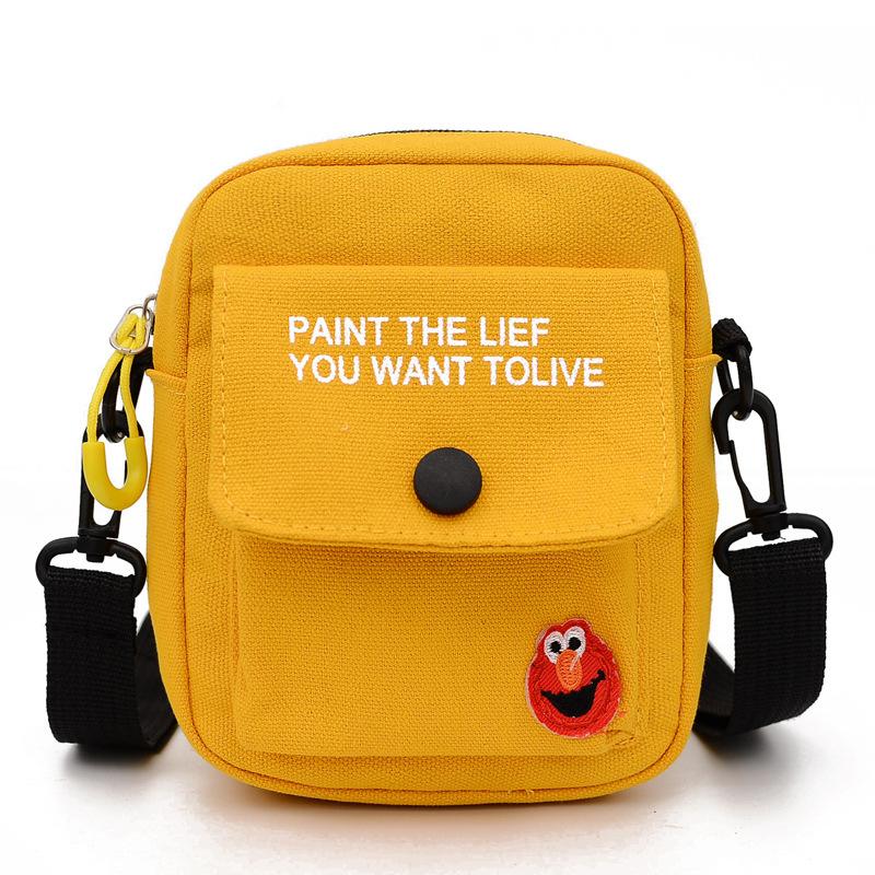 Fashion 2020 Summer New Fashion crossbody bag, trendy small bag, trendy single-shoulder bag, Korean personality and cool canvas bag Item Picture