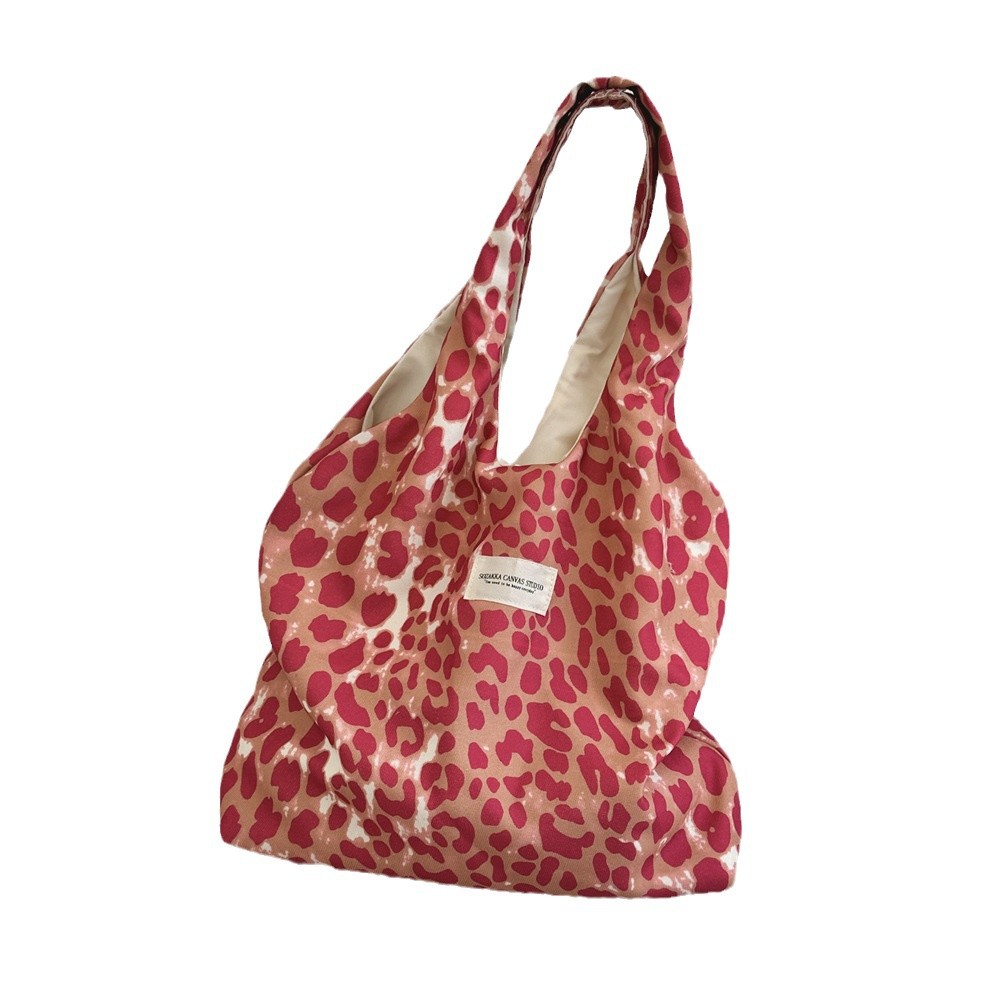410272 Fashion Leopard Print College Student Commuting Bag for Women 2024 New large-capacity casual single-shoulder bag Item Picture