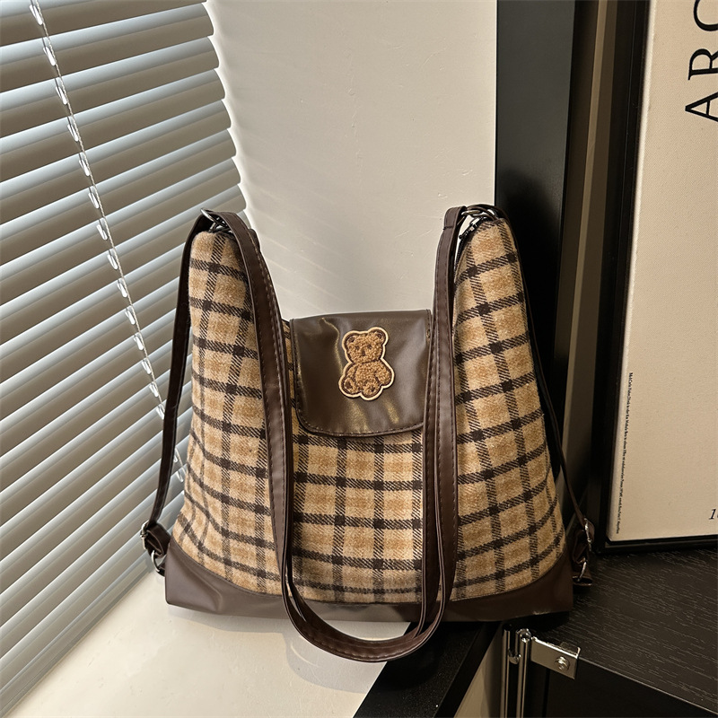Casual canvas tote bag for women, large capacity 2024 new backpack, multi-functional, high-end commuting crossbody bag full figure