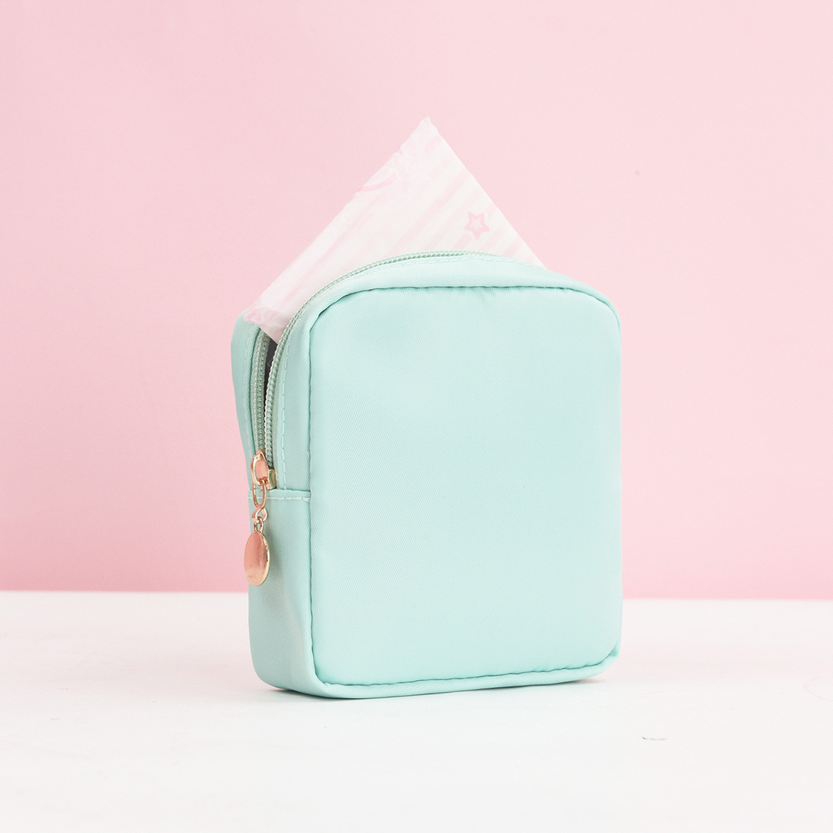 Sanitary napkin storage bag, portable sanitary napkin storage bag, large-capacity sanitary napkins, menstrual small bag, sanitary napkin bag Item Picture