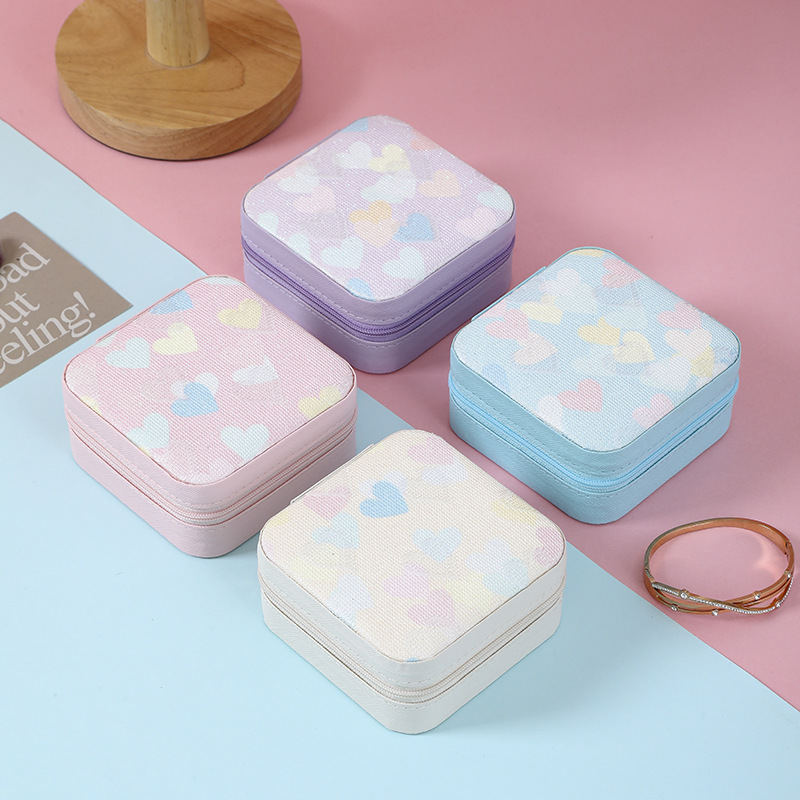 Wholesale of new storage jewelry boxes, creative portable jewelry, travel items, storage boxes, stud rings, rings and small jewelry boxes details Picture