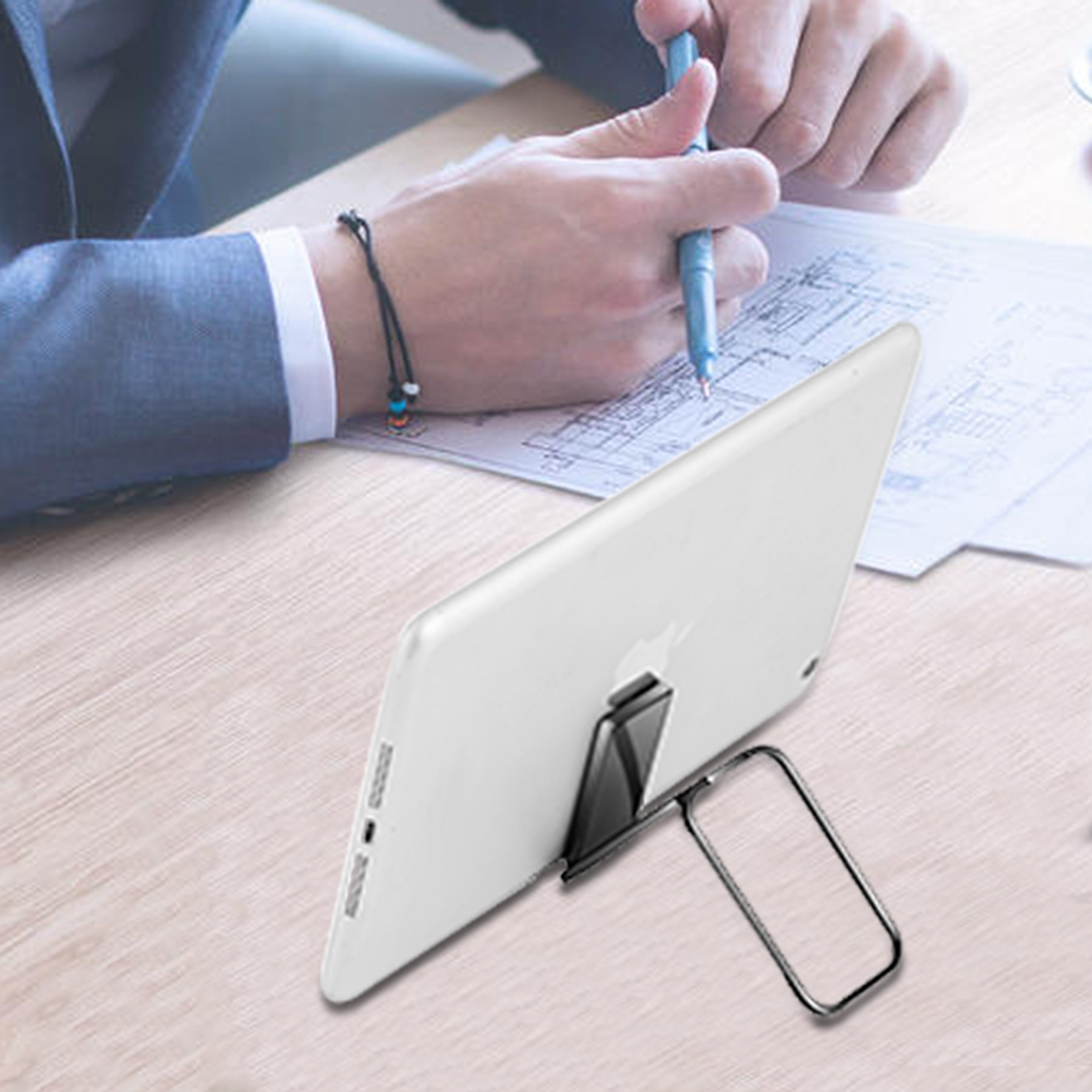 Wholesale of portable phone stand stickers, metal folding and rotatable, live streaming and pasting, desktop navigation, and car phone stands Specification drawing