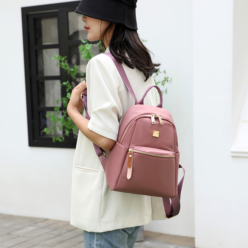 Colorful Fox2025 New Women's fashionable and trendy backpack, outdoor casual large-capacity travel backpack details Picture
