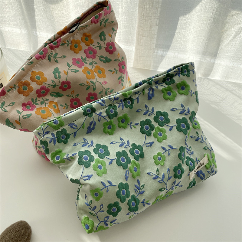 110162 Fresh and clean country Style French Artistic flower makeup bag, ins loose change storage bag, mobile phone clutch Specification drawing