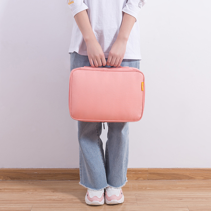 A simple, household, large-capacity, multi-functional passport, ticket, document box, certificate and household register storage bag Specification drawing