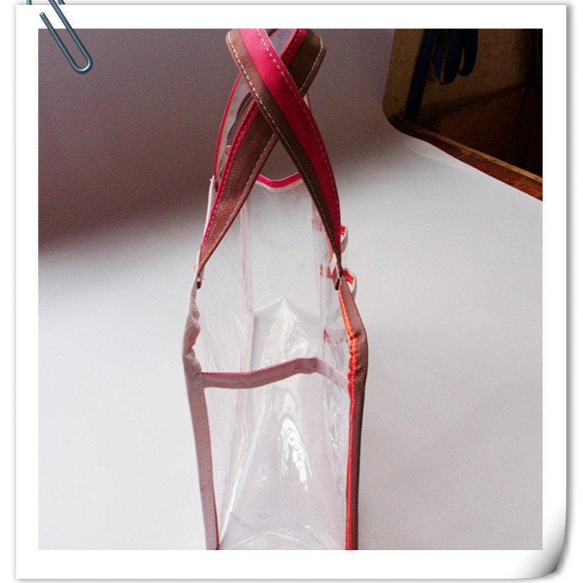Factory-customized travel and business trip waterproof makeup bags, bath and toiletries storage bags, waterproof supplies bags, supplies bags Application Scenario