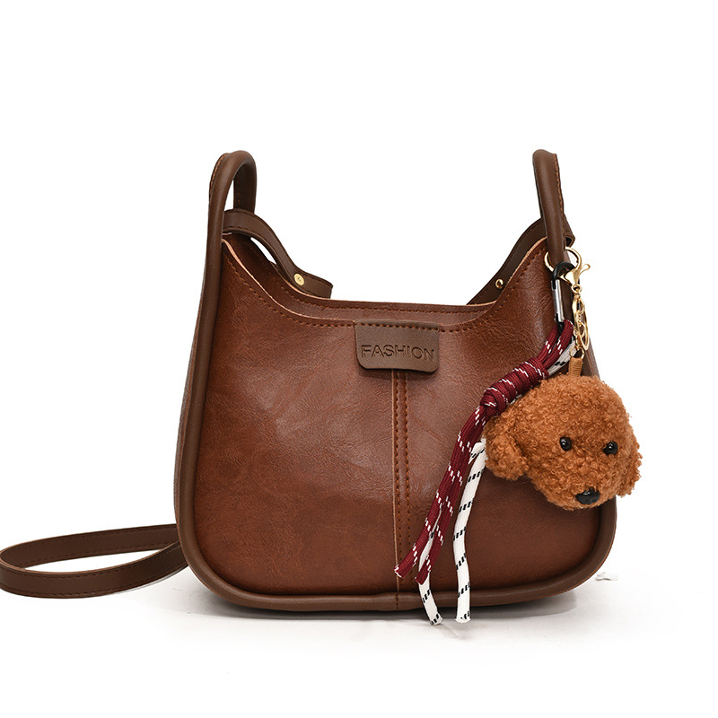 The 2024 new autumn work and commuting single-shoulder large-capacity fashionable bucket bag, crossbody bag and stylish underarm bag Item Picture
