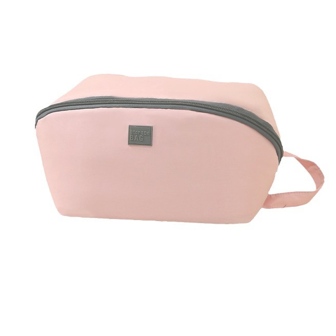 Travel large-capacity underwear storage bag, light luxury fabric women's underwear and bra portable zoned storage bag Item Picture