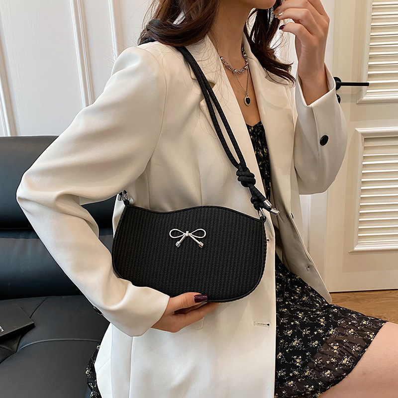 Cross-border Women's Bag 2025 new style single-shoulder crossbody small square bag, underarm bag, Korean version versatile bow coin purse details Picture