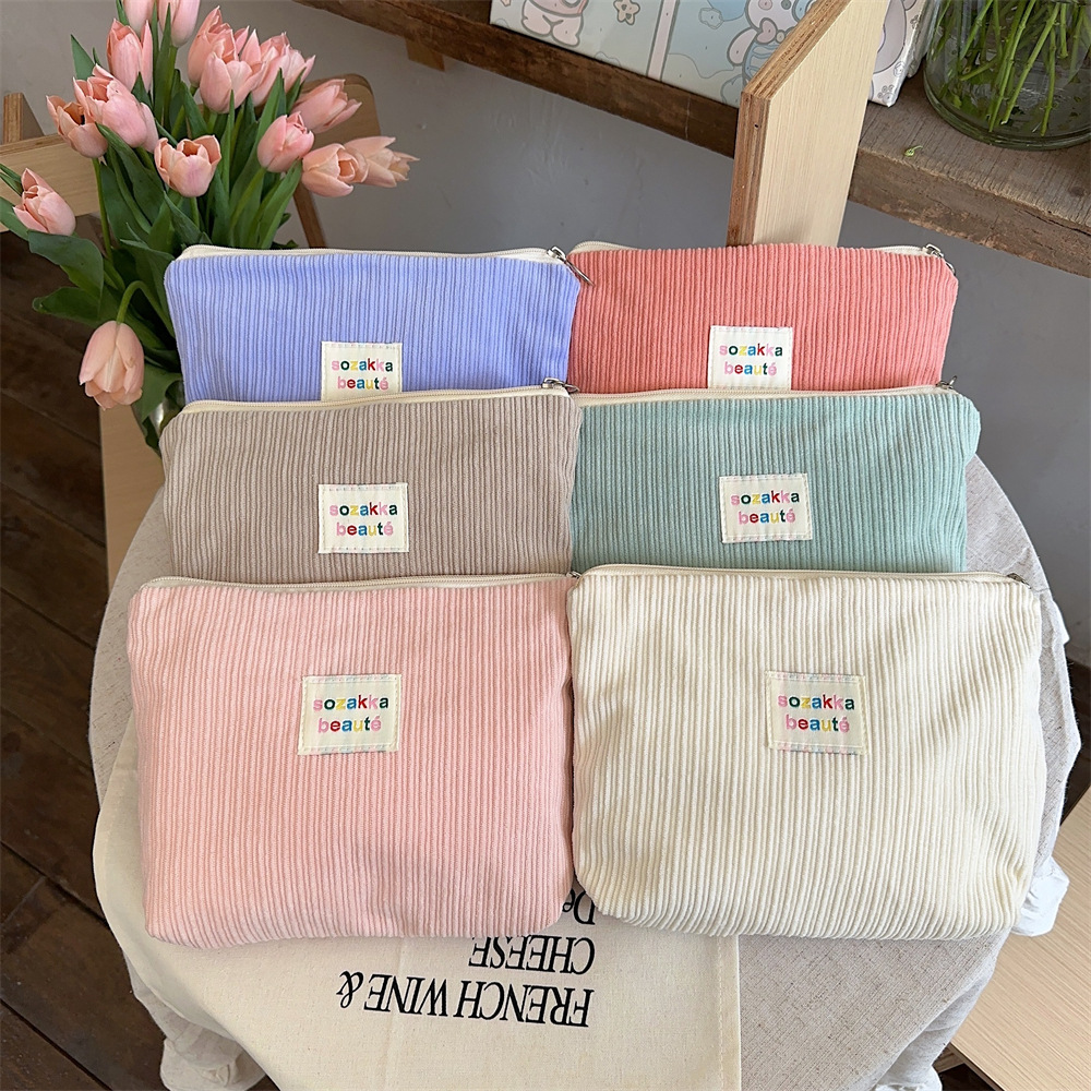 4422 Retro corduroy cosmetic bag, solid color clutch, portable large-capacity toiletry bag, Textured inner liner bag full figure