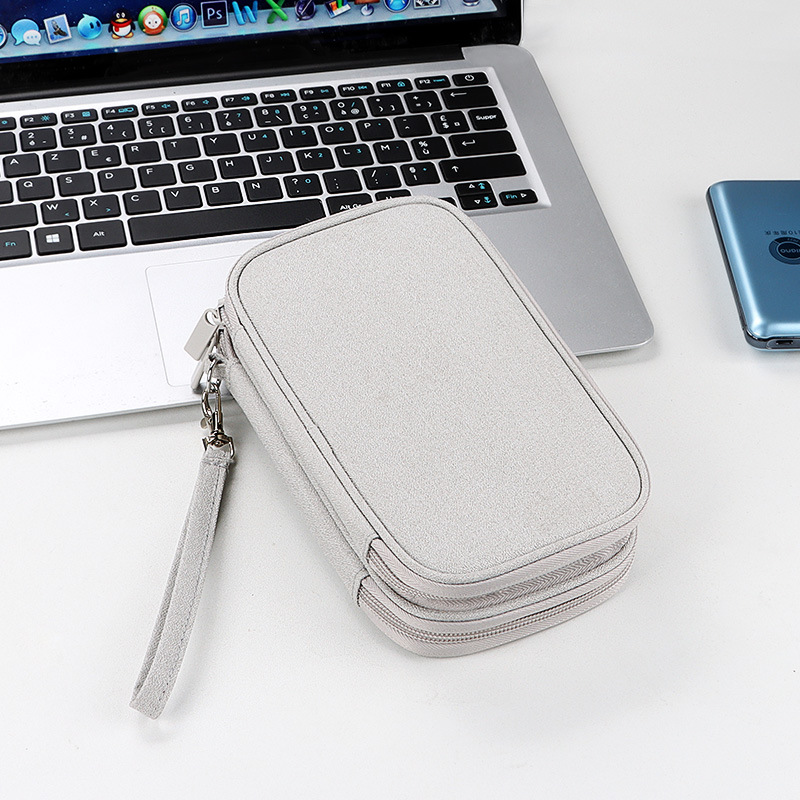 Data cable storage bag, travel portable charger, digital accessory bag, mobile phone headphones, USB flash drive multi-functional storage bag Specification drawing