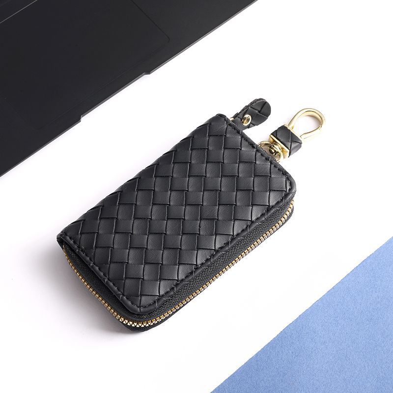 Internet-famous woven car key case, men's genuine leather key cover, light luxury waterproof women's large-capacity zipper key case Application Scenario