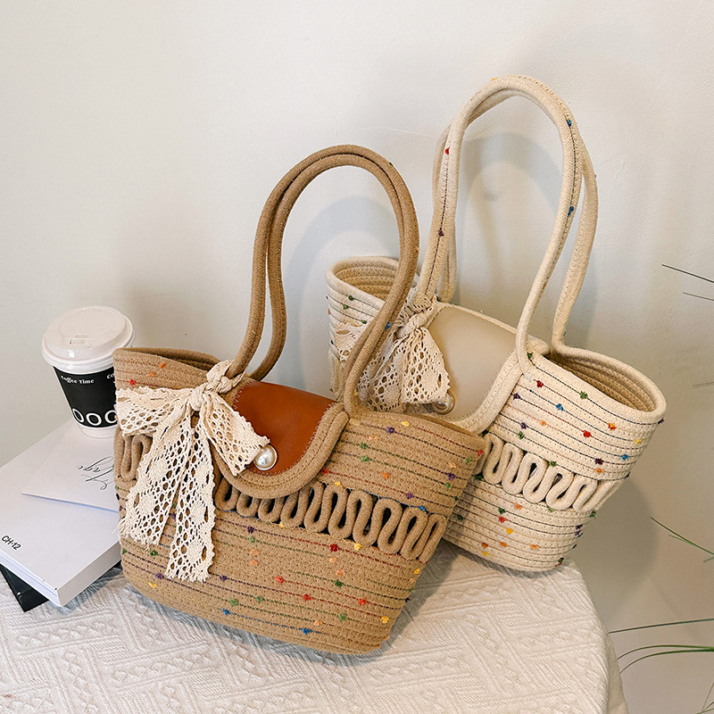 Fashionable and simple woven bag 2024 new style casual, trendy and personalized crossbody bag, large capacity bucket beach bag, cross-border full figure
