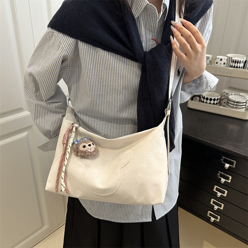 The 2025 new style women's fashion single-shoulder crossbody bag is versatile and casual. The large-capacity armpit pillow bag is a cross-border trend details Picture