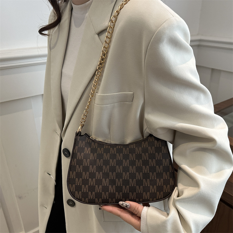 Trendy ladies' bag 2025 New style, European and American retro niche design, underarm bag, fashionable single-shoulder crossbody crescent bag Specification drawing