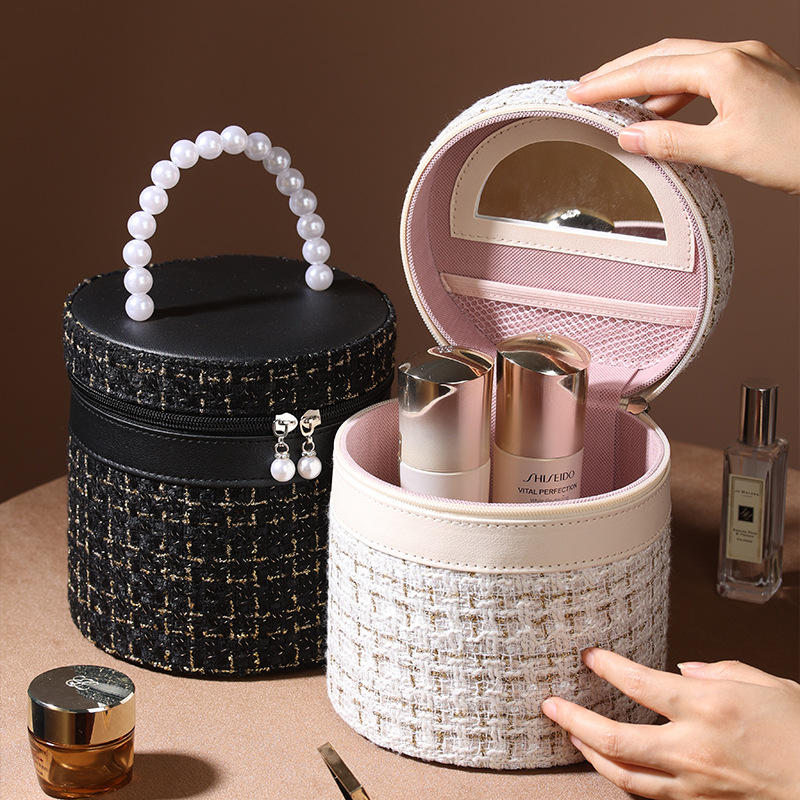 Factory direct sales of light luxury small Chanel bucket bags, large capacity cosmetic cases, storage boxes, souvenirs, wedding gifts, portable for home use details Picture