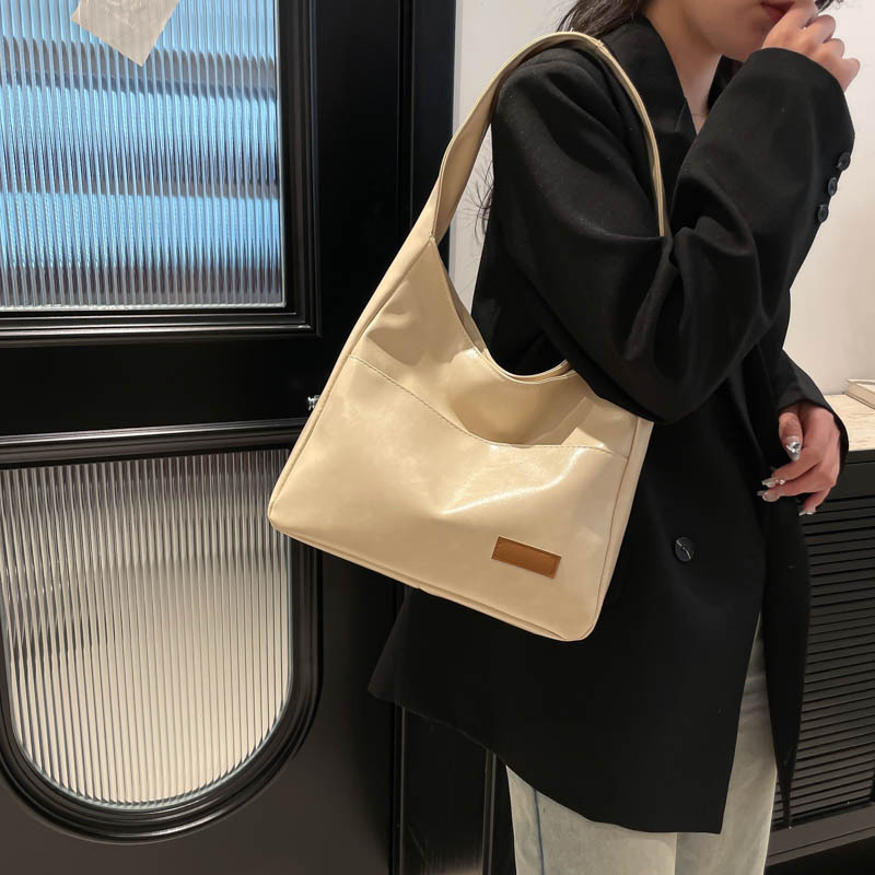 Large-capacity retro bag, new textured tote bag for women, single-shoulder bag for college students' classes, simple and casual bag details Picture