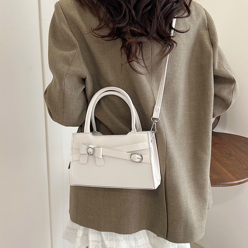 High-end niche bag for women, versatile for spring and summer, 2025 new fashionable crossbody bag for women to carry to work, small square bag Specification drawing