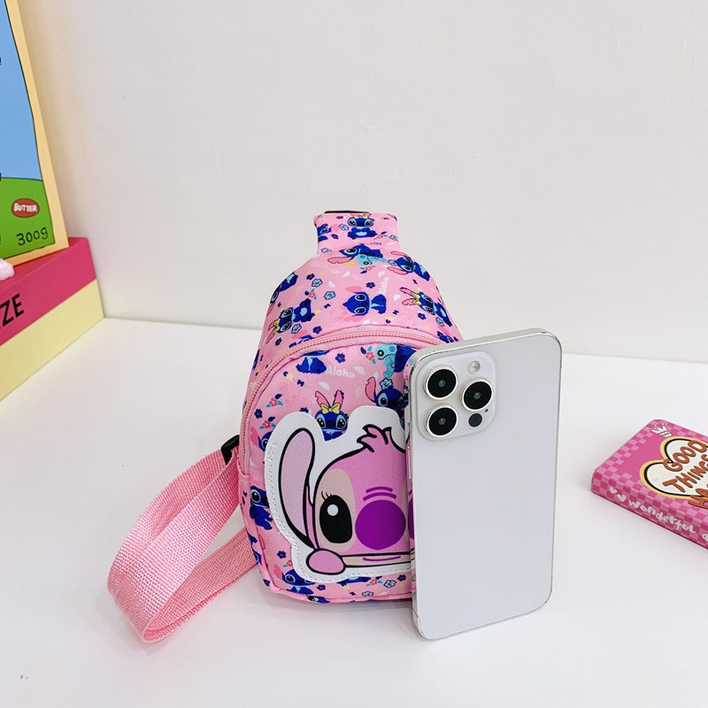 The 2025 new children's coin purse, fashionable cartoon casual small backpack, cross-border style crossbody bag for boys and girls, is a trend Application Scenario