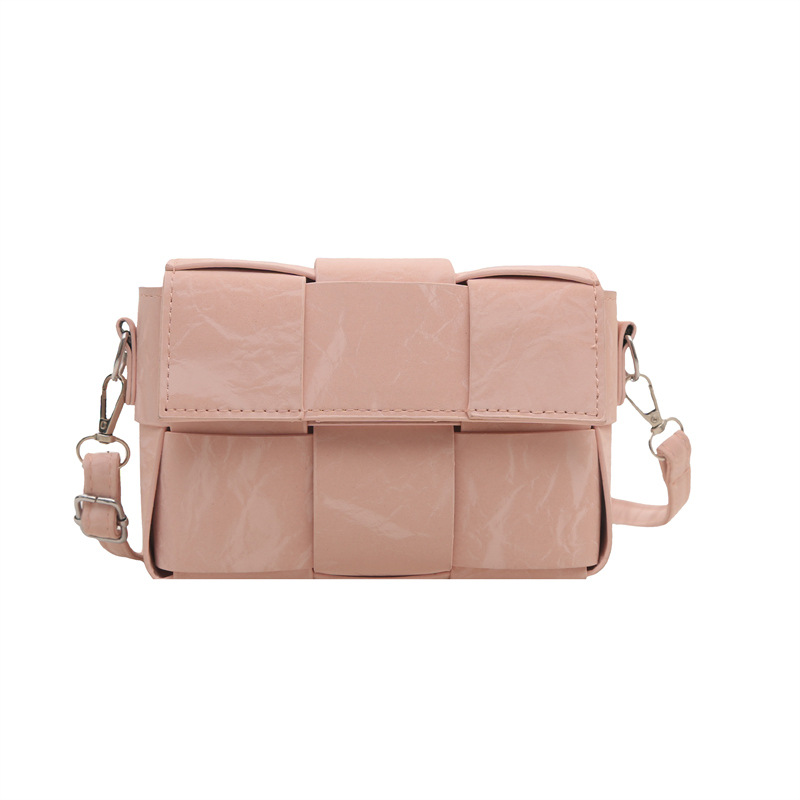 A niche fashion woven bag for women, new spring 2025 style, simple and versatile small square bag, high-end casual crossbody bag Item Picture