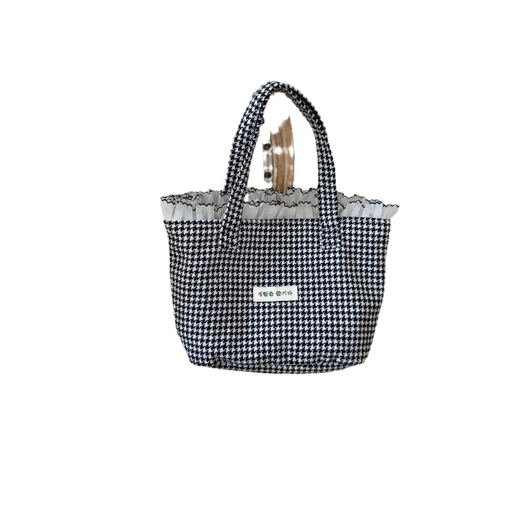 26222 Korean-style lace color-blocking handbag, retro lady's stroll bag, hand-held mommy bag, mobile phone bento bag Item Picture