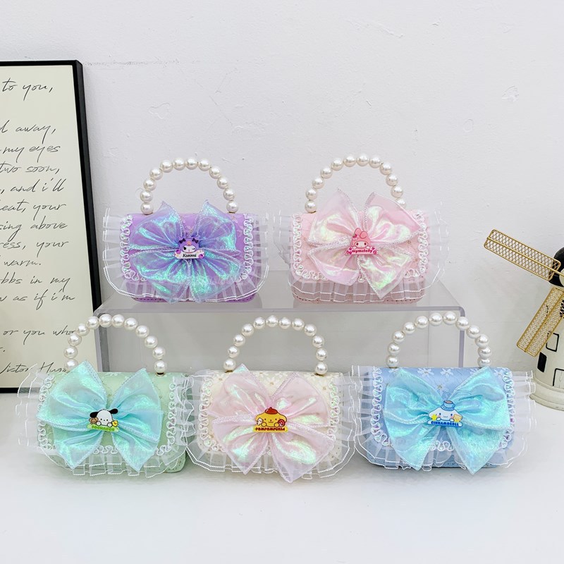Little Chanel girl bow bag, stylish princess crossbody bag for going out, girl pearl handbag, children's gift full figure
