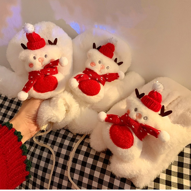 Cute Christmas snowman scarf, winter warm and fluffy scarf, cycling windproof neck warm and cold-proof neck cover Application Scenario