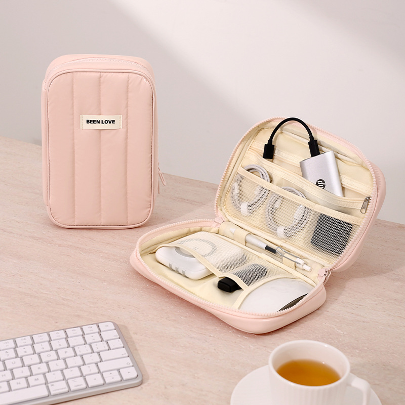 New Starlight Portable data cable storage Bag, portable digital storage bag, portable data cable and power bank storage bag full figure